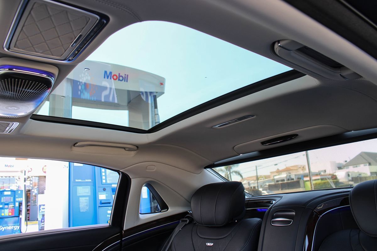 Used 2016 Mercedes-Benz Maybach S 600 image 29