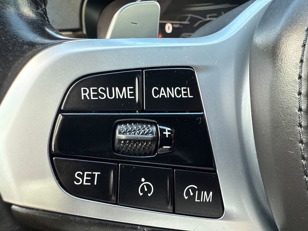 Used 2021 BMW 540i w/ M Sport Package RWD image 30