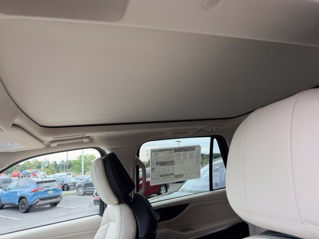 New 2027 Lincoln Navigator L Reserve w/ Jet Appearance Package AWD/4WD image 15