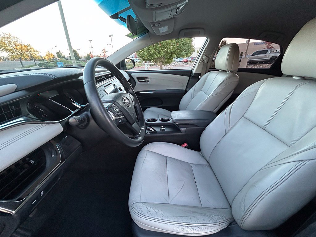 Used 2014 Toyota Avalon XLE FWD image 12