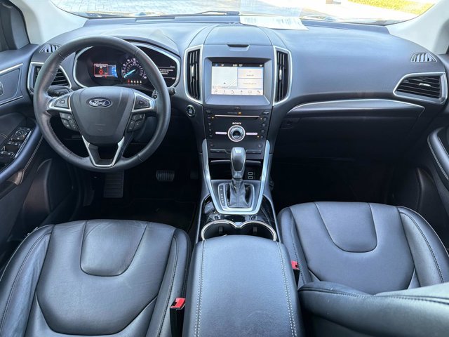 Used 2018 Ford Edge Titanium w/ Ford Safe & Smart Package FWD image 23