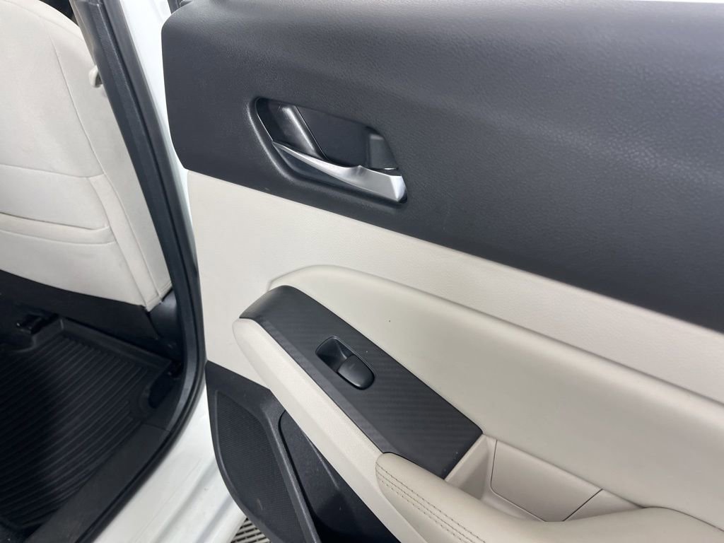 Used 2019 Nissan Altima 2.5 SV image 16