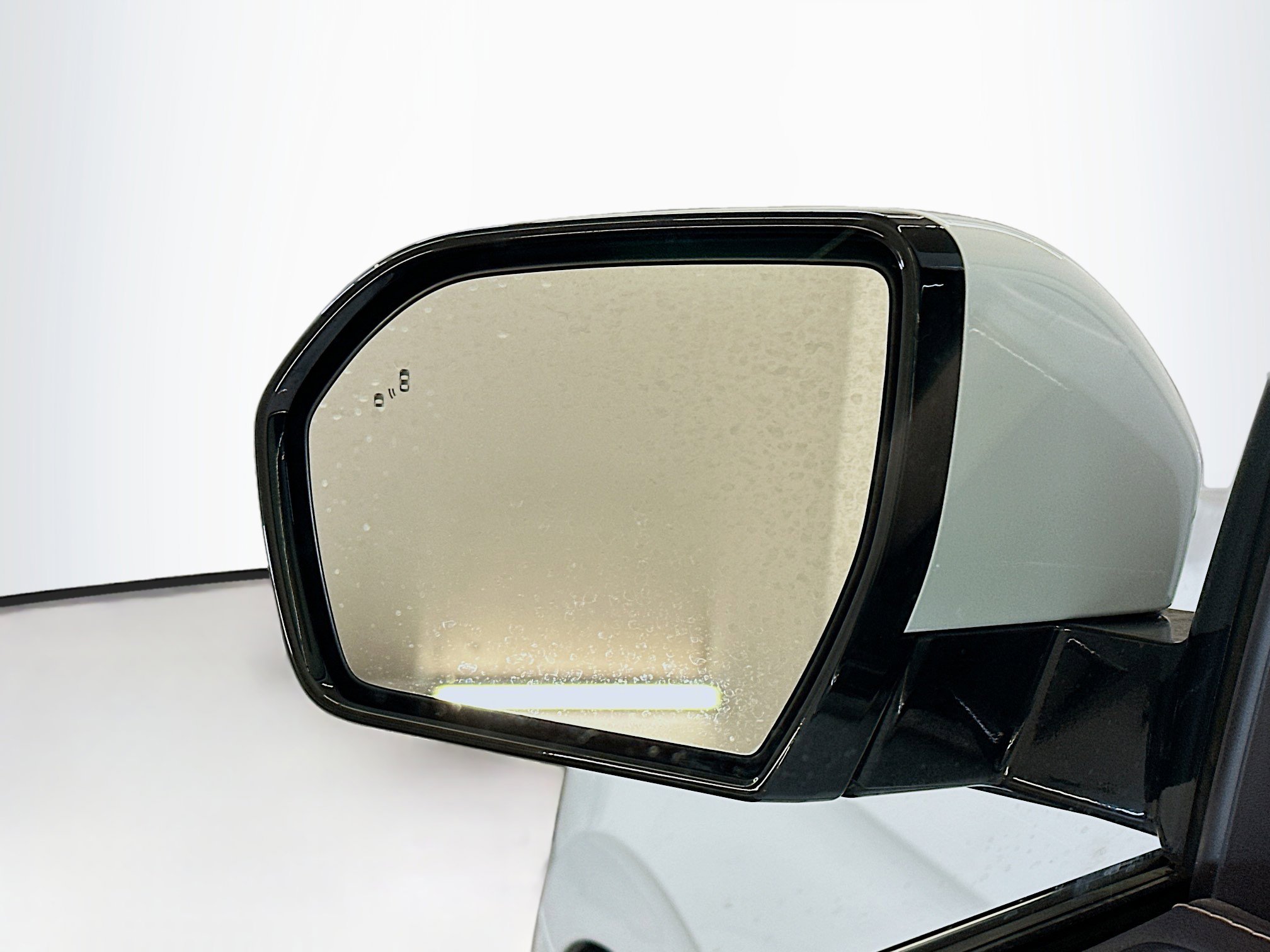 Used 2024 Ford Expedition XLT image 16