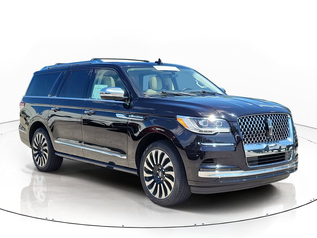 Certified 2023 Lincoln Navigator L Black Label AWD/4WD image 2
