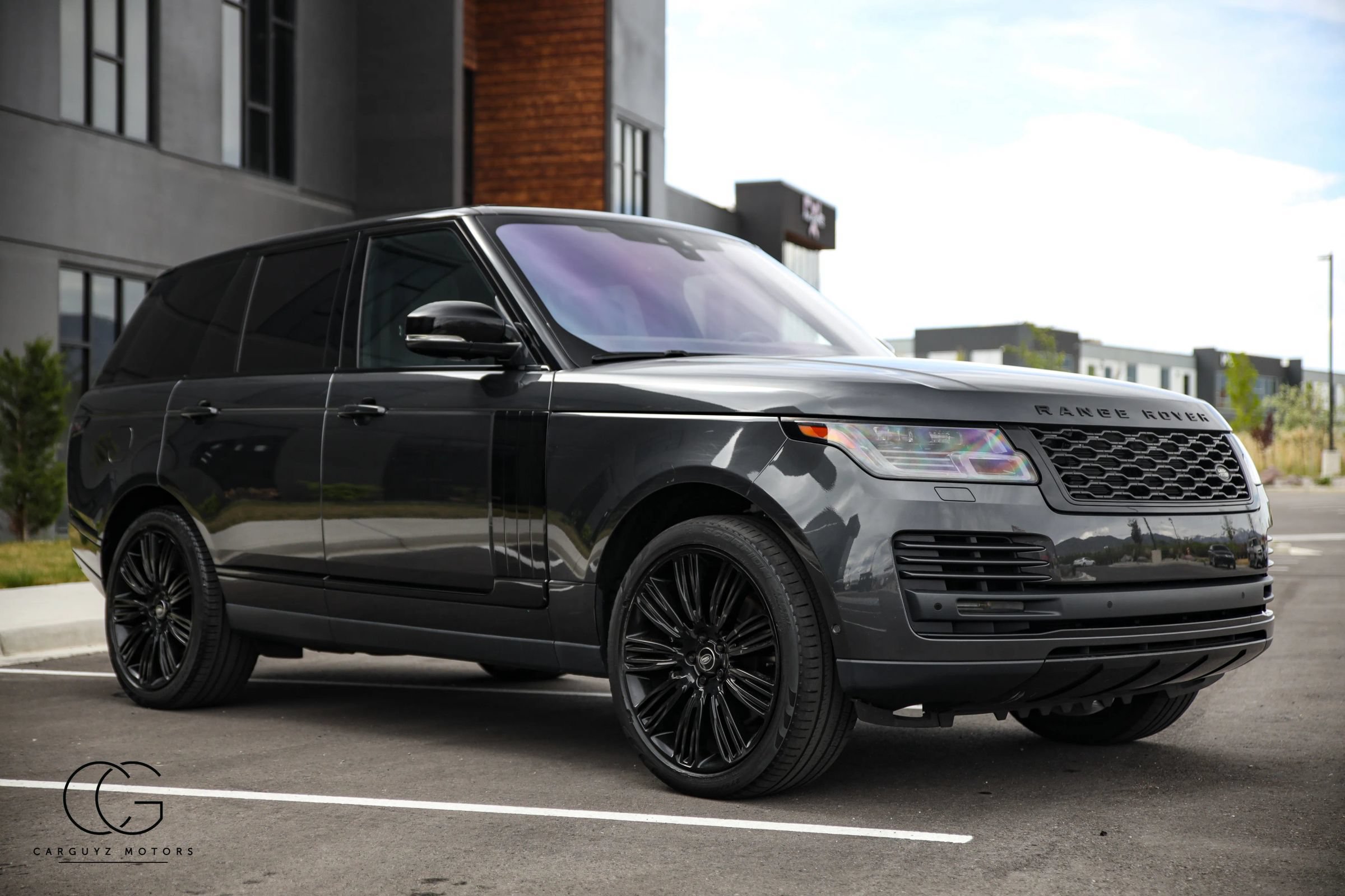 Used 2022 Land Rover Range Rover P525 Westminster Edition AWD/4WD image 17
