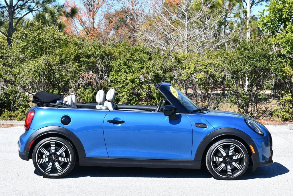 Used 2022 MINI Cooper S image 42