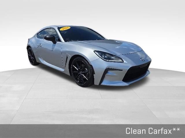 Used 2022 Toyota GR86 Premium w/ ALL Weather Mat Package (TMS) RWD image 2