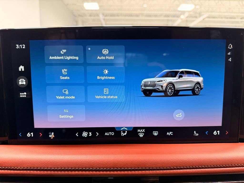 Used 2025 Lincoln Aviator Reserve w/ Luxury Package AWD/4WD image 43