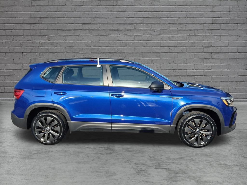 Used 2023 Volkswagen Taos S FWD image 11