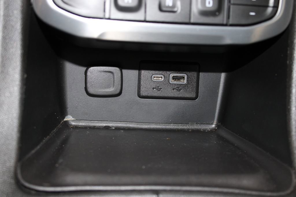 Used 2022 GMC Acadia SLE w/ Driver Convenience Package image 42