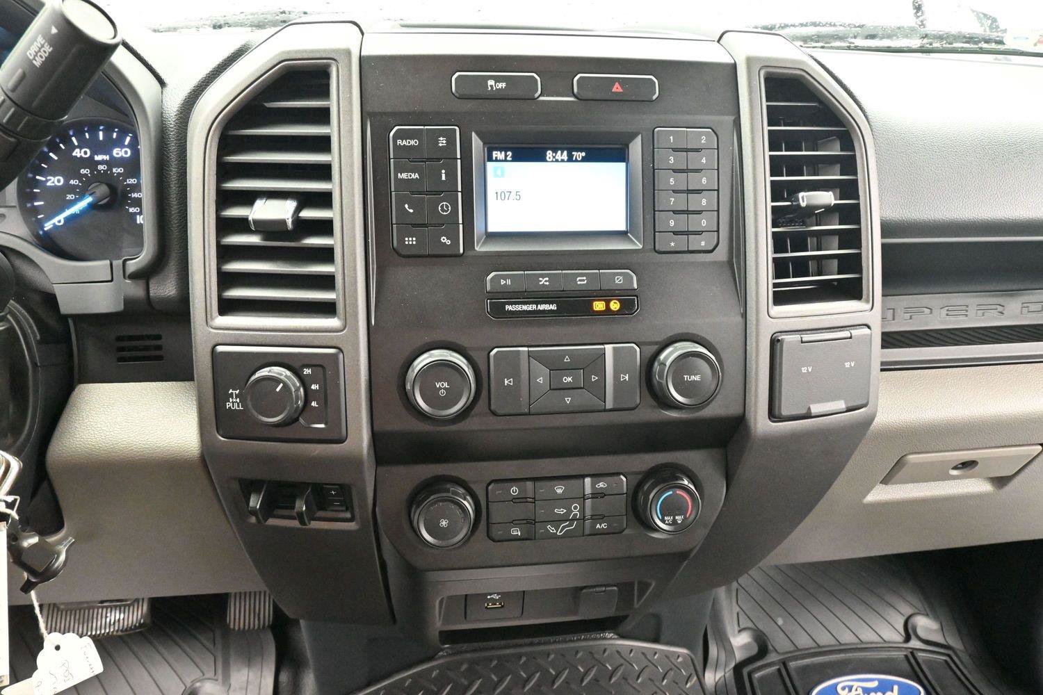 Used 2022 Ford F250 XL w/ Power Equipment Group AWD/4WD image 21