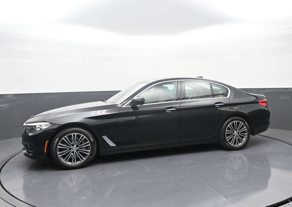 Used 2018 BMW 540i xDrive w/ Premium Package AWD/4WD image 4