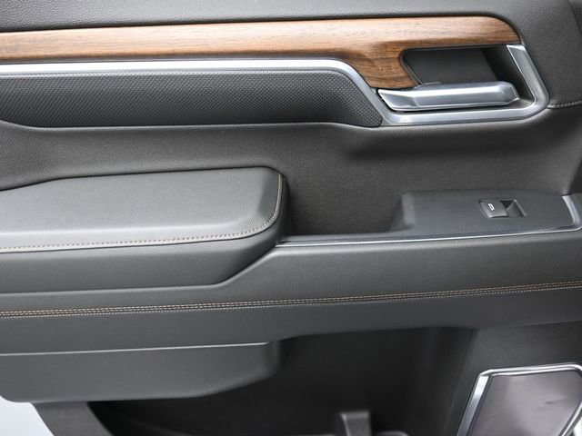 Used 2022 Chevrolet Silverado 1500 High Country w/ High Country Premium Package image 19