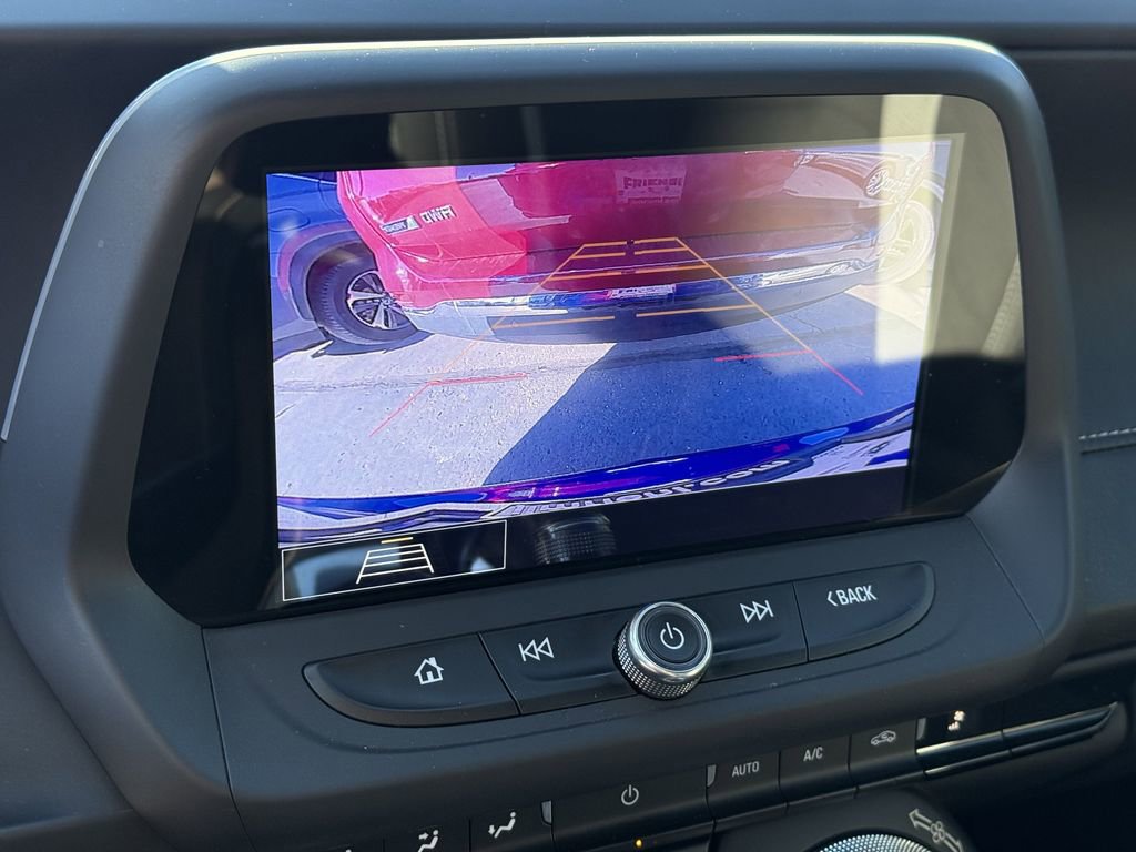 Used 2020 Chevrolet Camaro LT w/ Technology Package image 21