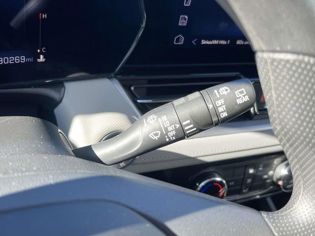 Used 2024 Chevrolet TrailBlazer LT image 23