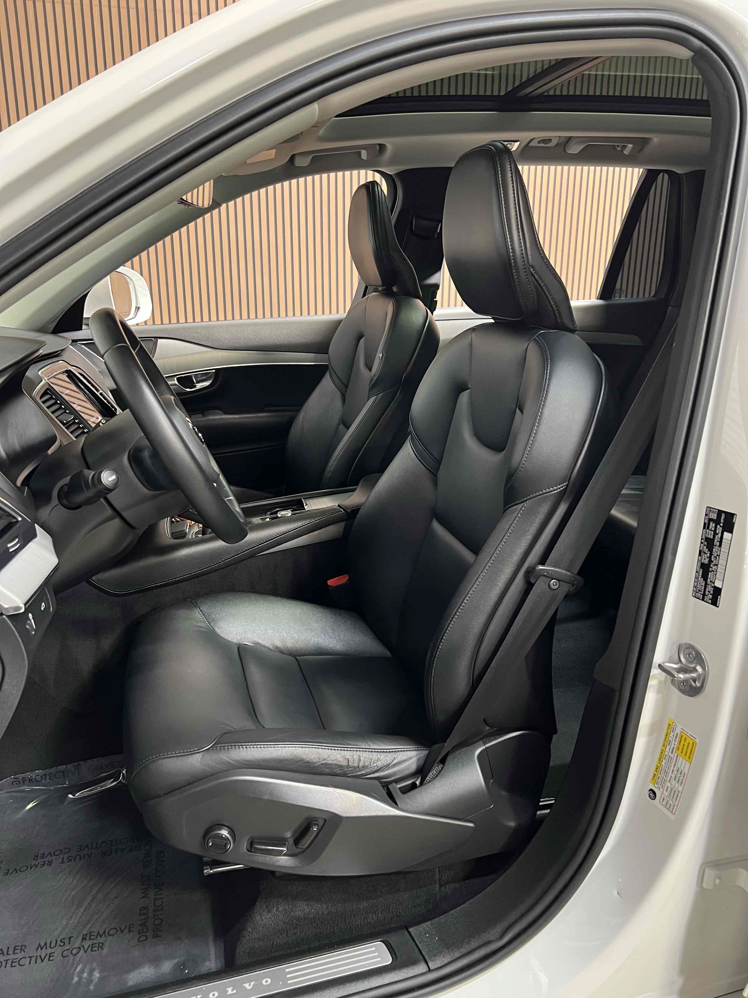 Used 2022 Volvo XC90 T5 Momentum AWD/4WD image 84