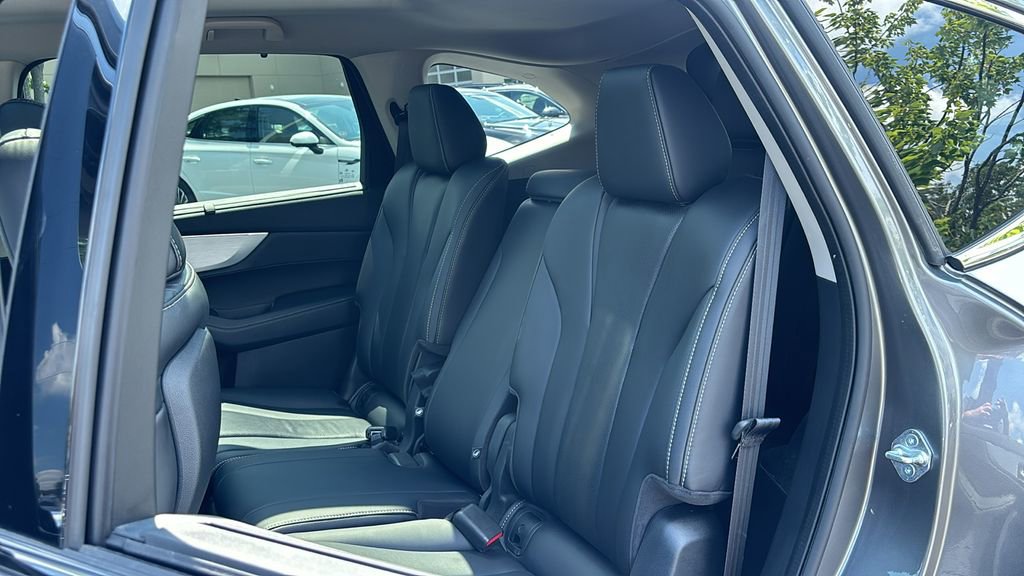 Used 2023 Acura MDX SH-AWD w/ Technology Package image 27