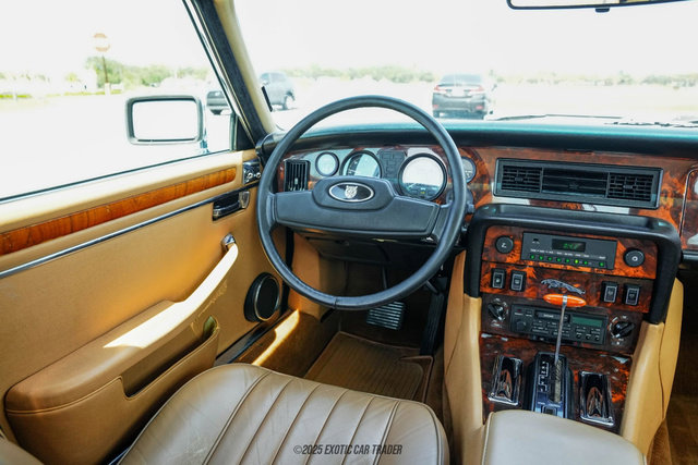 Used 1987 Jaguar XJ6 RWD image 45