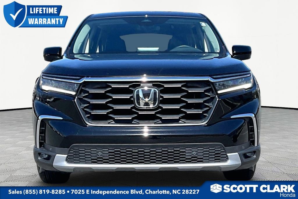 Used 2025 Honda Pilot EX-L image 2