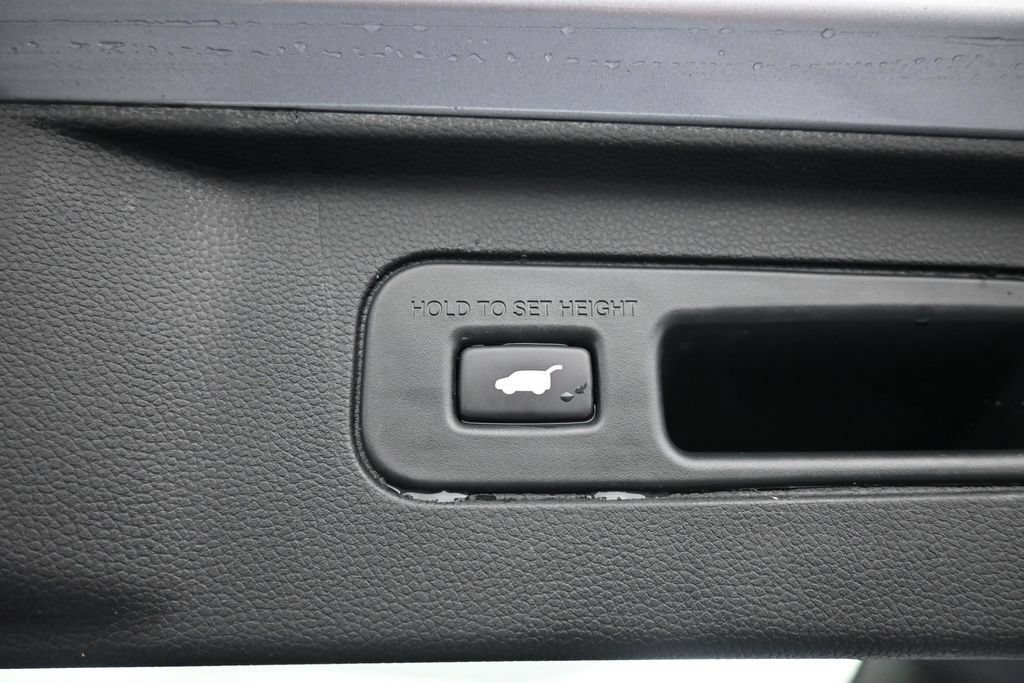Certified 2023 Honda Pilot Touring image 28