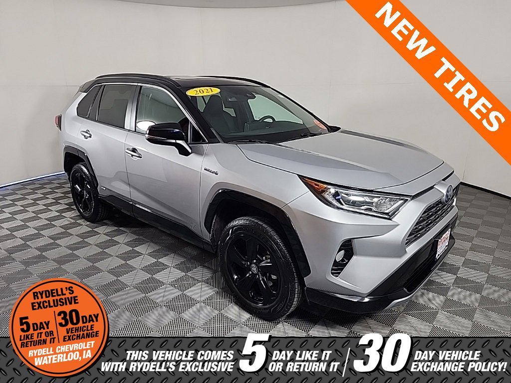 Used 2021 Toyota RAV4 XSE image 1