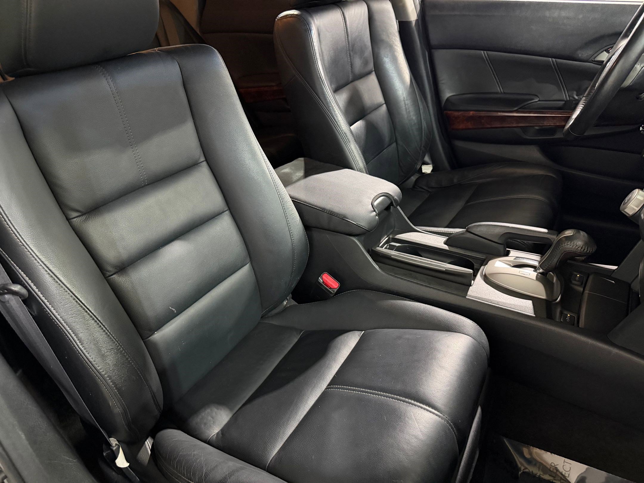 Used 2010 Honda Crosstour EX-L image 40