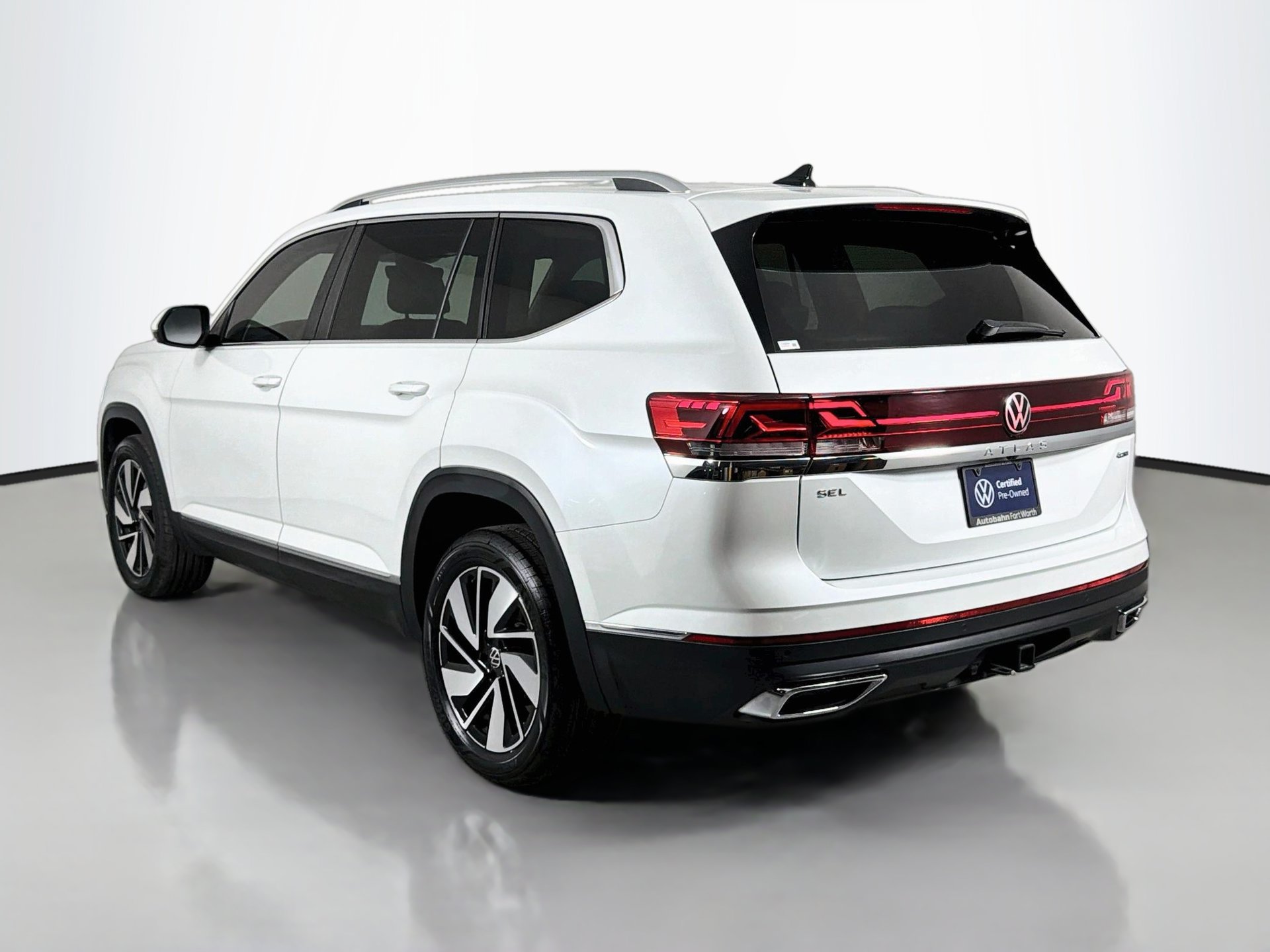 Certified 2025 Volkswagen Atlas SEL AWD/4WD image 7