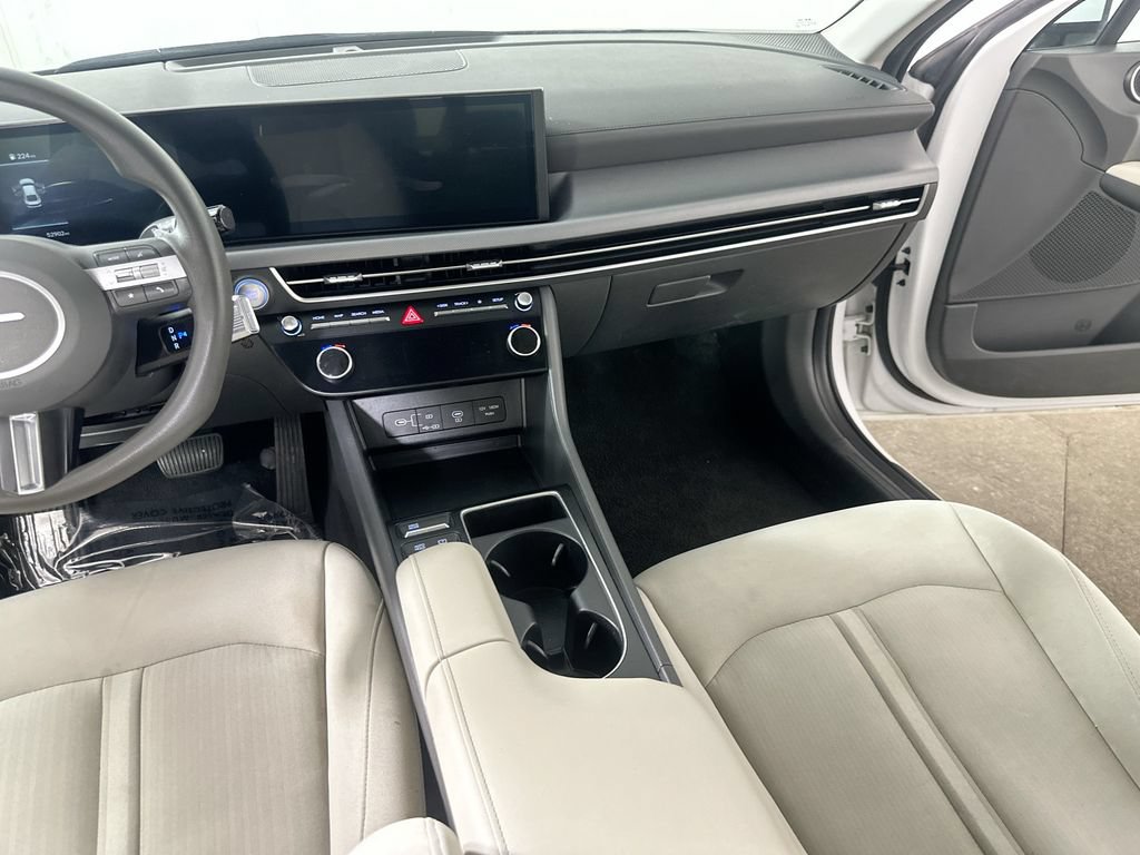 Used 2024 Hyundai Sonata SEL FWD image 20