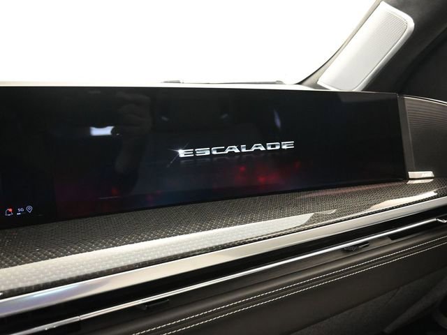 Used 2025 Cadillac Escalade V image 30