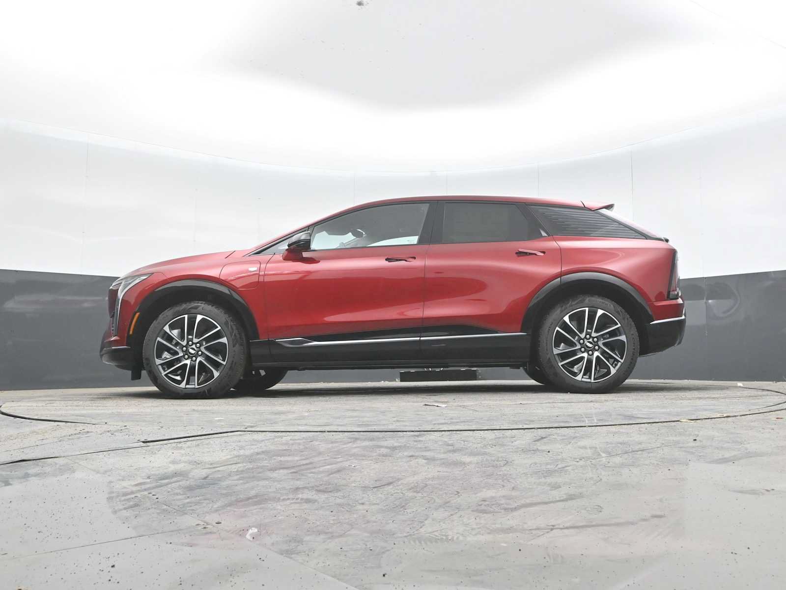 New 2027 Cadillac Optiq Sport AWD/4WD image 40