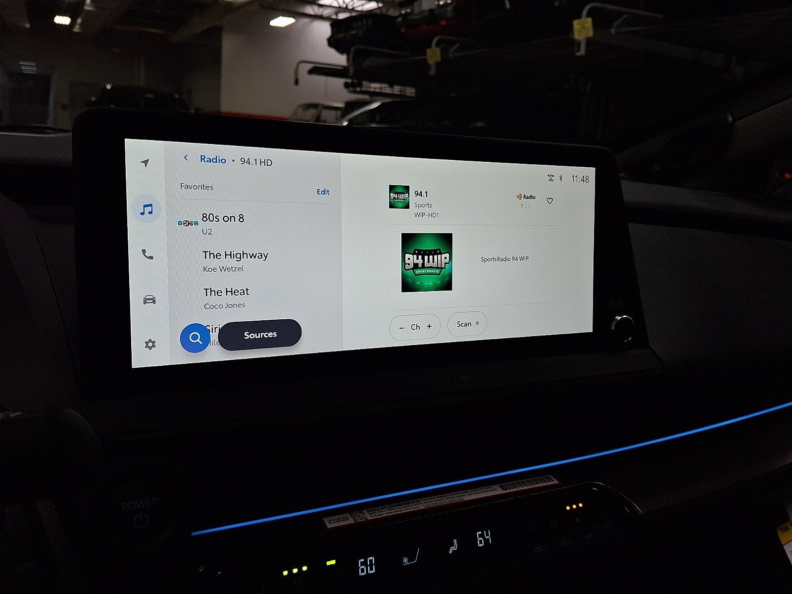 New 2027 Toyota Prius Limited w/ Limited Premium Package FWD image 12