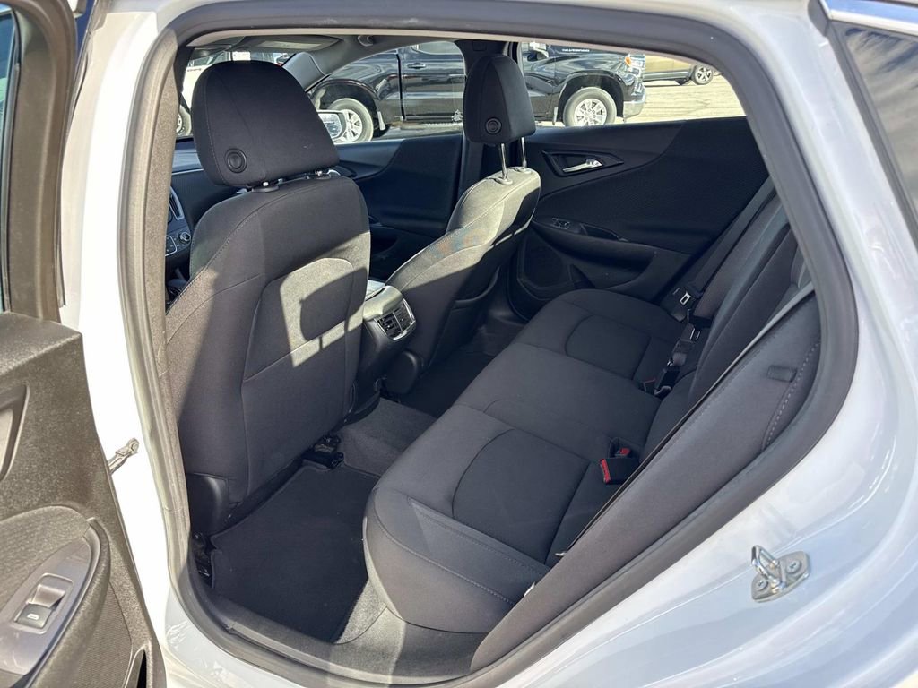 Used 2023 Chevrolet Malibu LT image 26
