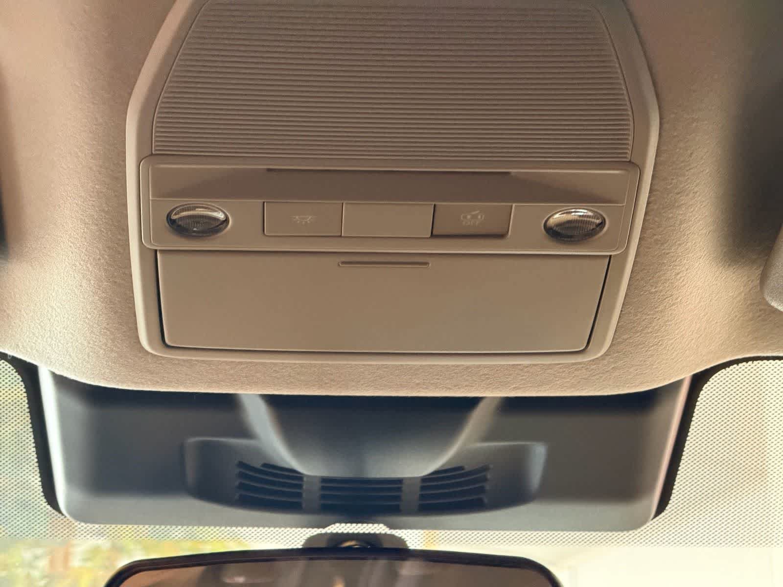 New 2027 Nissan Sentra SR w/ Floor Mat Package FWD image 27