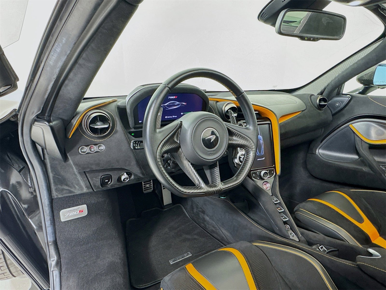 Used 2021 McLaren 720S Performance image 21