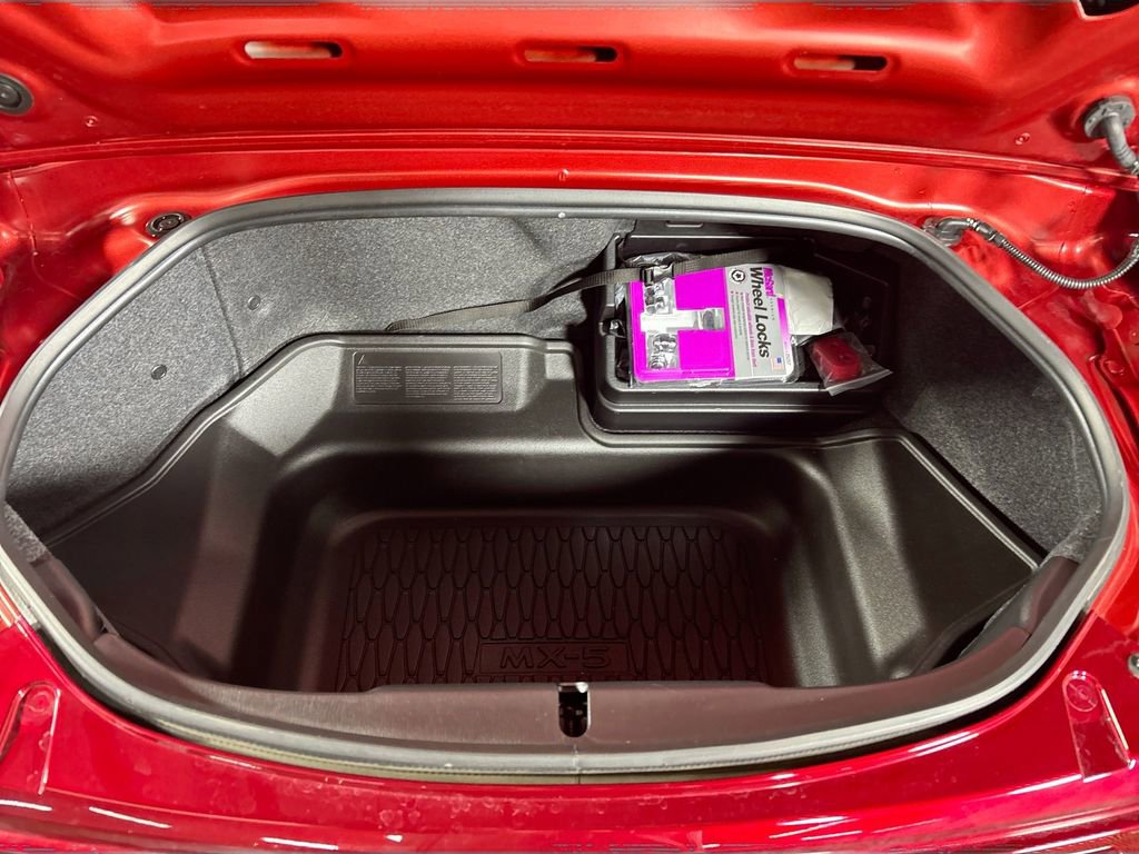 Used 2023 MAZDA MX-5 Miata Grand Touring w/ Weather Package image 19