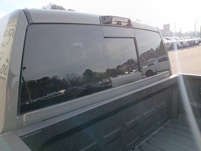 New 2026 RAM 2500 Laramie AWD/4WD image 10
