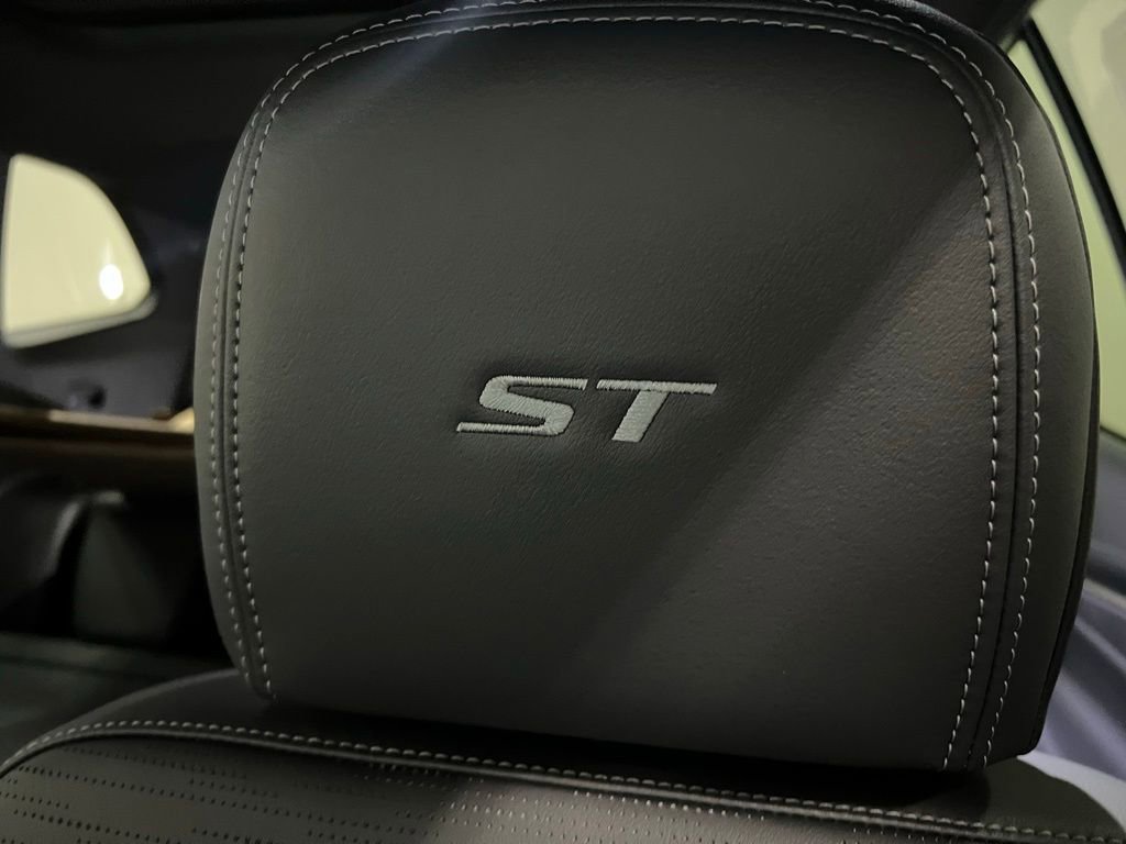 New 2026 Buick Enclave Sport Touring w/ Power Package image 30