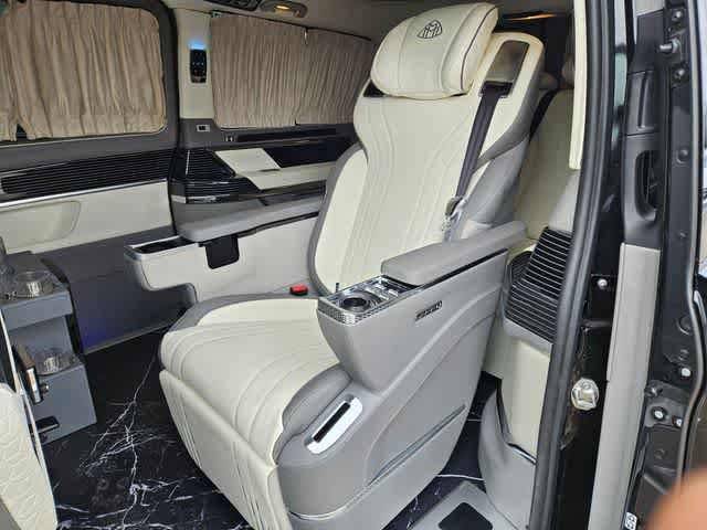 Used 2023 Mercedes-Benz Metris Passenger image 15