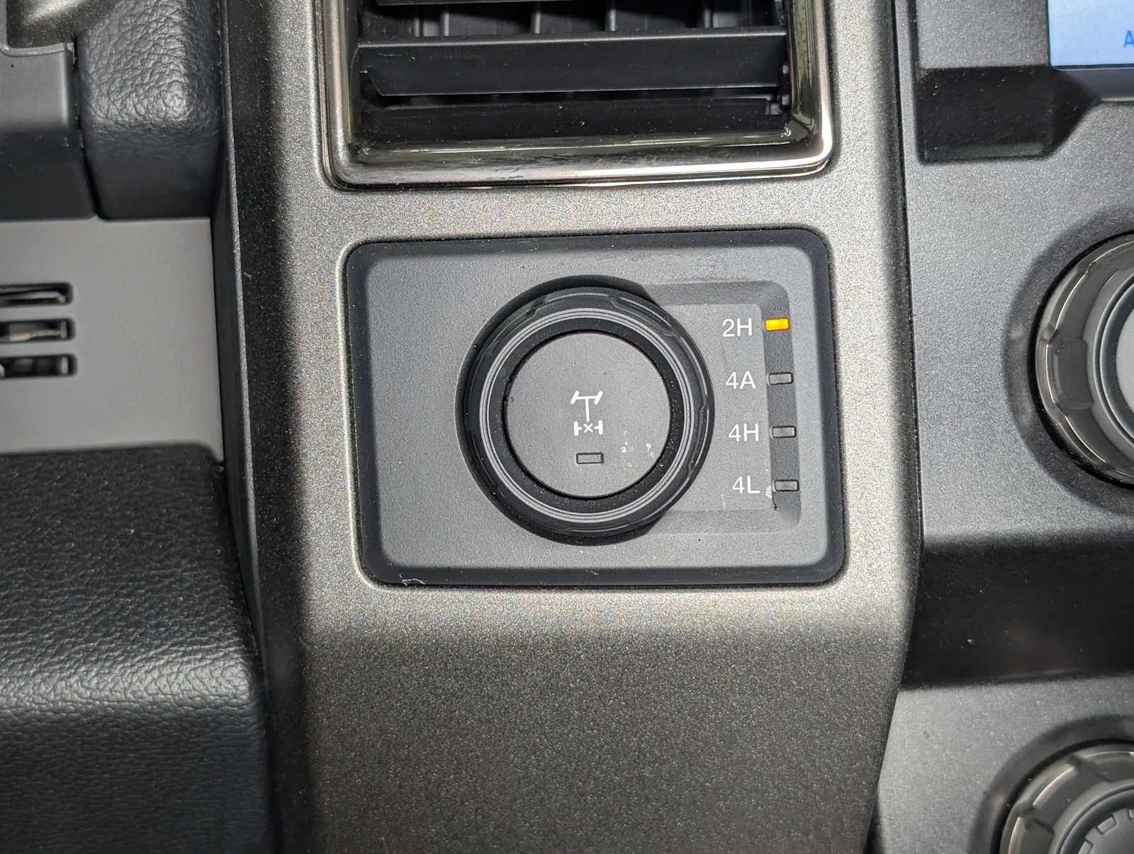 Used 2019 Ford F150 Raptor AWD/4WD image 31