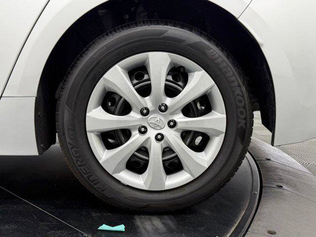 Certified 2026 Toyota Corolla LE image 14