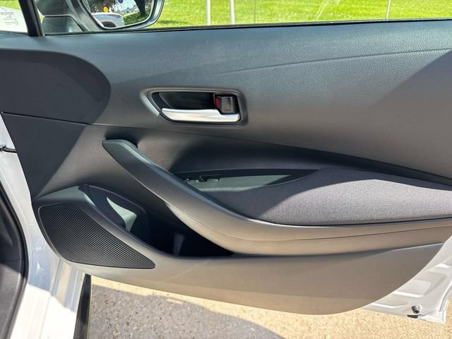 Used 2026 Toyota Corolla SE FWD image 18