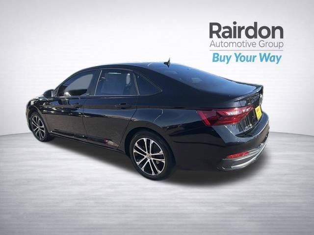 Used 2023 Volkswagen Jetta Sport FWD image 5