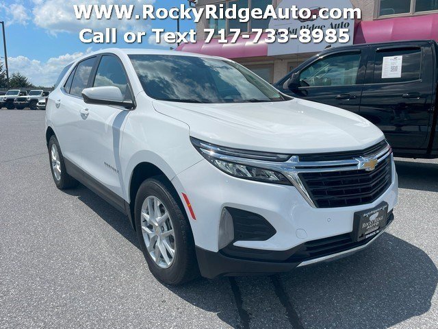 Used 2023 Chevrolet Equinox LT w/ LPO, Floor Liner Package image 9