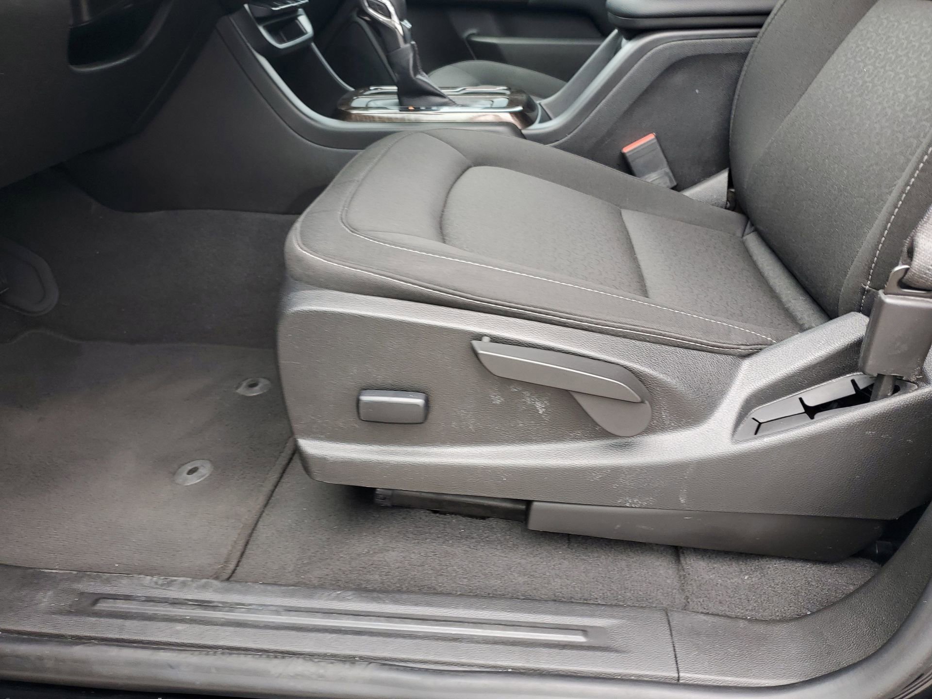 Certified 2022 GMC Canyon Elevation w/ Trailering Package image 21