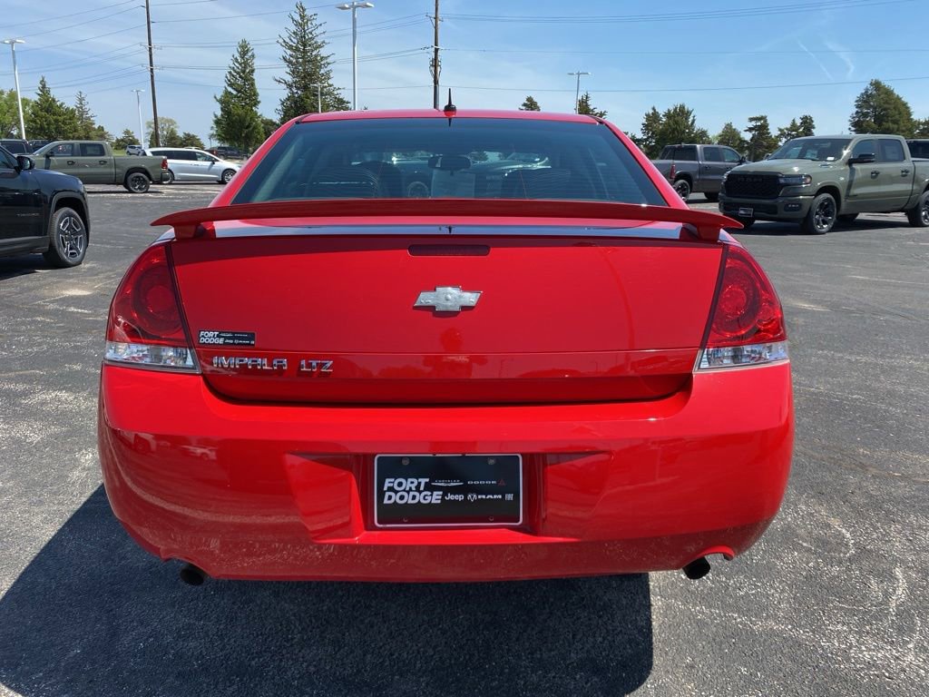 Used 2013 Chevrolet Impala LTZ FWD image 3