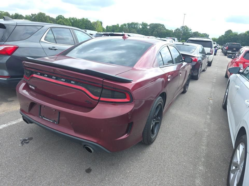 Used 2019 Dodge Charger R/T w/ Blacktop Package RWD image 4
