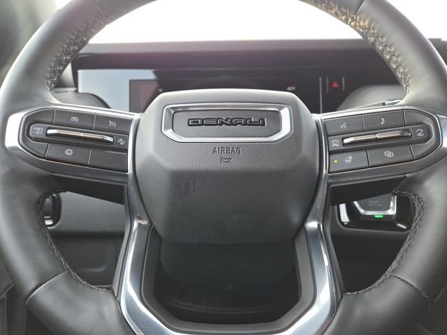 Used 2025 GMC Yukon Denali image 38