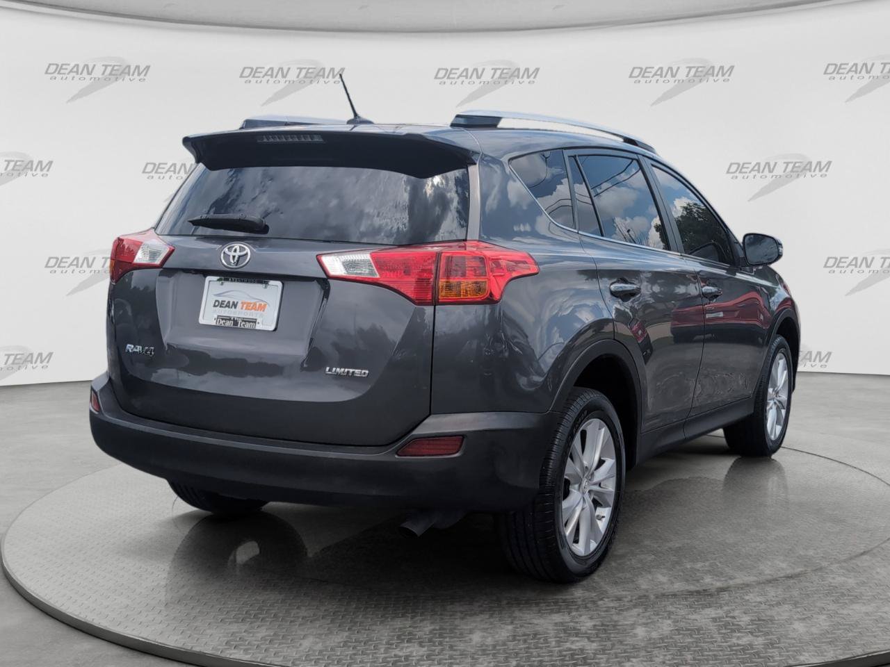 Used 2015 Toyota RAV4 Limited FWD image 8