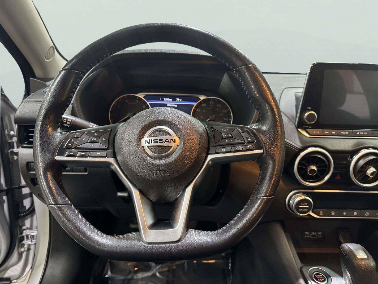 Used 2021 Nissan Sentra SV FWD image 15