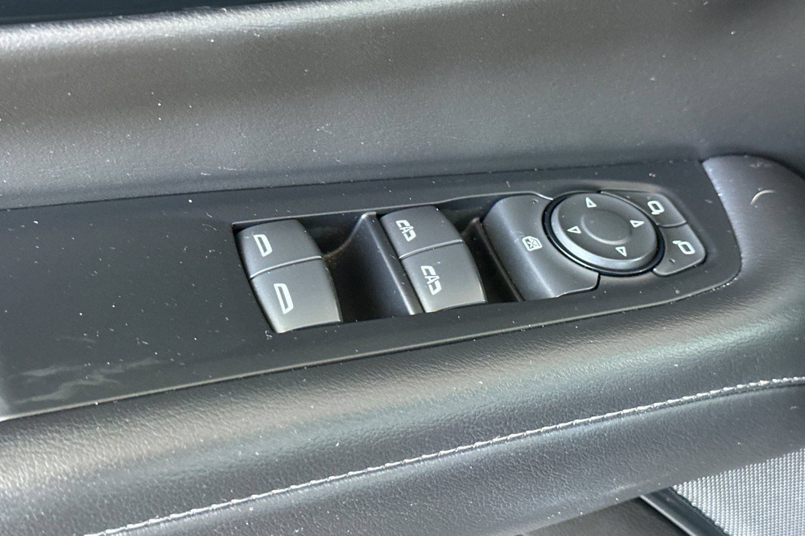 Certified 2025 Chevrolet Tahoe LT AWD/4WD image 12